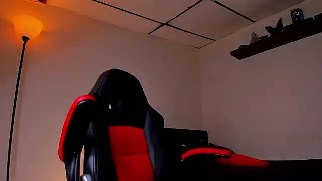 Snapshot of james_connor2 chatting on 09/08/25, 07:35 james connor2 online show from 09/08/25, 07:35