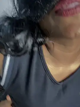 Snapshot of NethuQueen chatting on 02/01/26, 08:02 NethuQueen online show from 02/01/26, 08:02