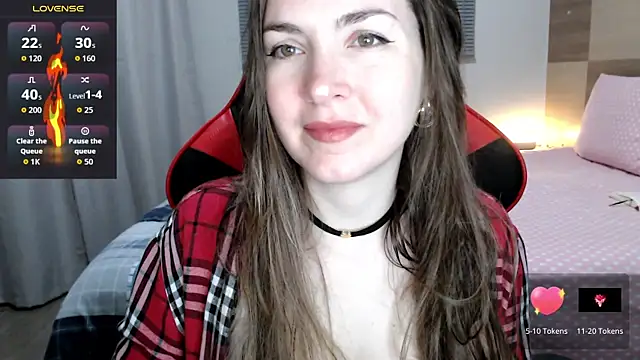 Snapshot of Naughty_Annn chatting on 06/05/26, 03:57 Naughty Annn online show from 06/05/26, 03:57