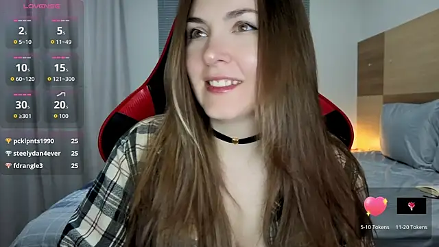 Snapshot of Naughty_Annn chatting on 07/08/26, 03:11 Naughty Annn online show from 07/08/26, 03:11