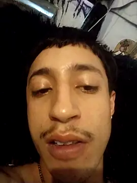 Snapshot of Gibbzmx chatting on 10/09/25, 03:21 Gibbzmx online show from 10/09/25, 03:21