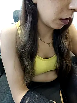 Snapshot of sexy-mohini chatting on 04/22/26, 02:18 sexy-mohini online show from 04/22/26, 02:18