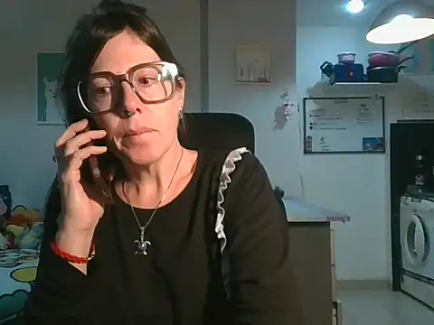 Snapshot of Calentandote chatting on 05/22/26, 10:54 Calentandote online show from 05/22/26, 10:54