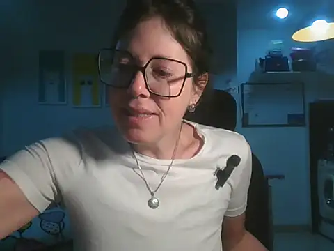 Snapshot of Calentandote chatting on 07/10/26, 11:24 Calentandote online show from 07/10/26, 11:24