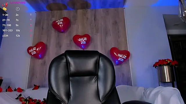 Snapshot of NatyFerrer_ chatting on 02/14/25, 04:52 NatyFerrer online show from 02/14/25, 04:52