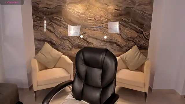 Snapshot of NatyFerrer_ chatting on 03/06/25, 10:20 NatyFerrer online show from 03/06/25, 10:20