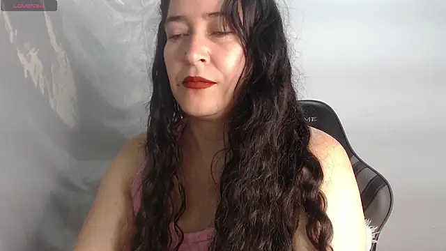 Snapshot of carla_slut_outlimits chatting on 05/02/26, 02:44 carla slut outlimits online show from 05/02/26, 02:44