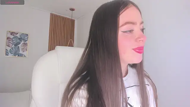 TiffanyWright online show from 02/01/26, 01:53