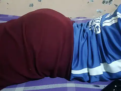 Snapshot of sweety2_ chatting on 02/16/26, 10:55 sweety2 online show from 02/16/26, 10:55