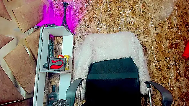 Snapshot of dirtycock2002 chatting on 09/21/25, 03:41 dirtycock2002 online show from 09/21/25, 03:41