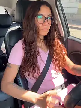 Snapshot of ValeriEvan chatting on 04/04/26, 02:36 ValeriEvan online show from 04/04/26, 02:36