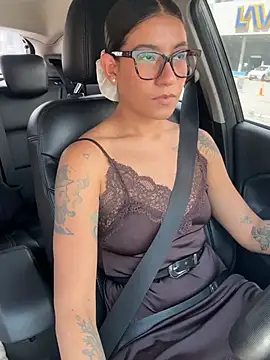 Snapshot of ValeriEvan chatting on 04/22/26, 06:31 ValeriEvan online show from 04/22/26, 06:31