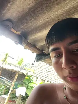 Snapshot of FlpGmz chatting on 02/27/26, 06:52 FlpGmz online show from 02/27/26, 06:52