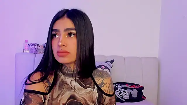 Snapshot of shadowcatt_ chatting on 04/08/26, 03:12 shadowcatt online show from 04/08/26, 03:12