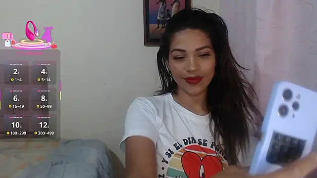 Snapshot of makennaa_ chatting on 03/13/26, 09:16 makennaa online show from 03/13/26, 09:16