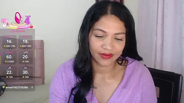 Snapshot of makennaa_ chatting on 03/30/26, 10:49 makennaa online show from 03/30/26, 10:49