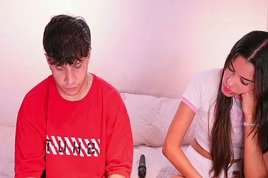 Snapshot of Nicky_and_Blake chatting on 02/14/25, 09:10 Nicky and Blake online show from 02/14/25, 09:10