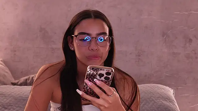 Nicky and Blake online show from 02/02/26, 04:17