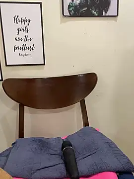 Snapshot of Shirato_hana chatting on 03/01/25, 01:53 Shirato hana online show from 03/01/25, 01:53