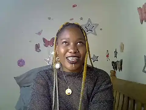 Pretty tiffany online show from 03/18/25, 10:48