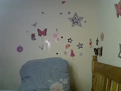 Pretty tiffany online show from 03/19/25, 08:32