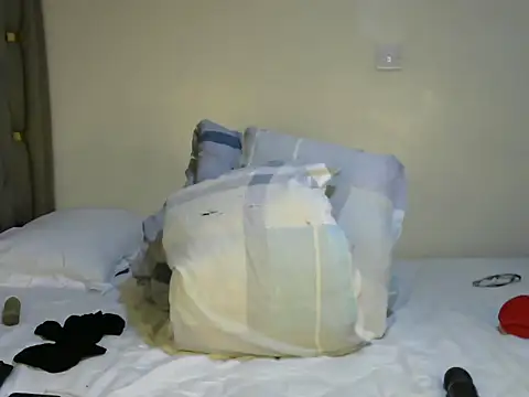 Pretty tiffany online show from 10/07/25, 10:51