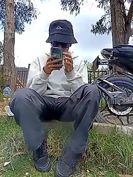 Cuervo maniaco online show from 02/14/26, 04:37