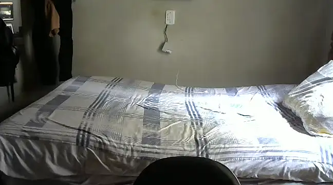 RenziTatte online show from 03/05/25, 02:23