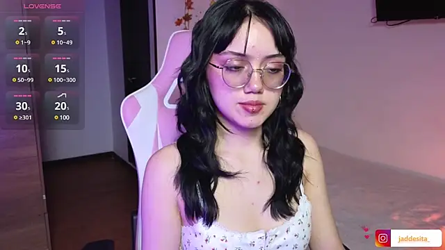 suzumi   online show from 01/07/25, 06:35