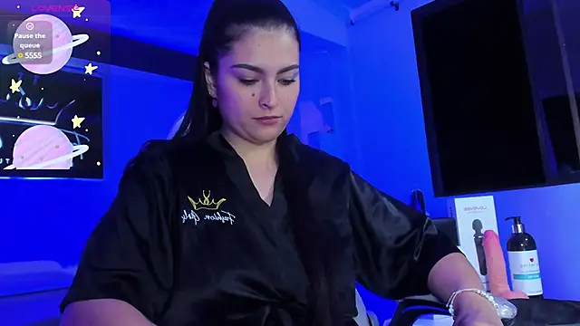 Snapshot of TifanyWhite_ chatting on 02/12/25, 02:24 TifanyWhite online show from 02/12/25, 02:24