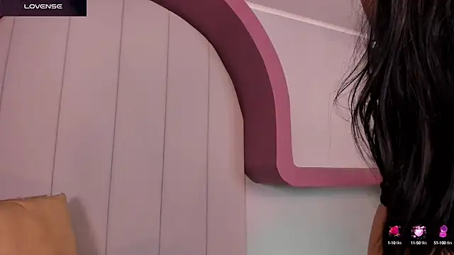 morganlake  online show from 09/20/25, 03:40