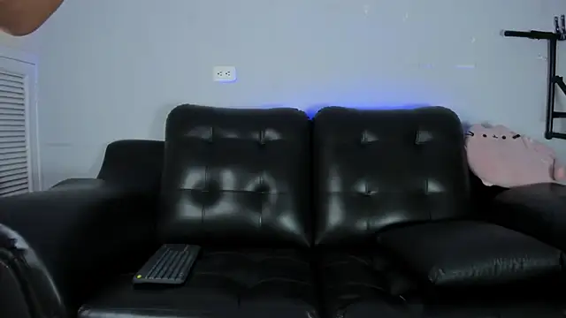 Rob saenz  online show from 02/27/25, 01:49