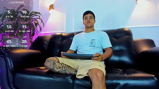 Rob saenz  online show from 11/04/25, 11:31