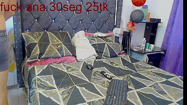 Snapshot of leoytessa_10 chatting on 03/12/25, 03:18 leoytessa 10 online show from 03/12/25, 03:18