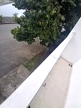 Snapshot of leoytessa_10 chatting on 09/17/25, 09:49 leoytessa 10 online show from 09/17/25, 09:49