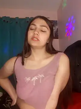 Nahiara velez online show from 12/22/24, 03:00