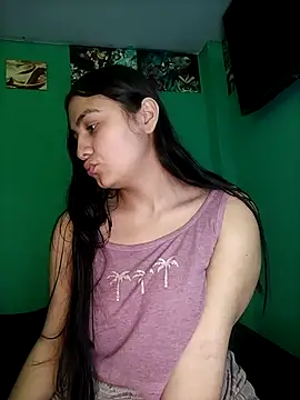 Snapshot of Nahiara_velez chatting on 07/04/26, 08:15 Nahiara velez online show from 07/04/26, 08:15