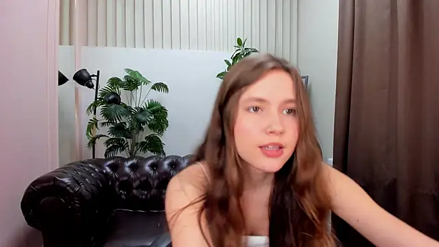 MaryannSoftt online show from 02/16/25, 06:32