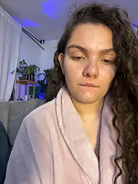 Snapshot of eva_y_marcelo chatting on 10/27/25, 09:57 eva y marcelo online show from 10/27/25, 09:57