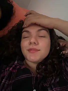 Snapshot of eva_y_marcelo chatting on 07/04/26, 12:55 eva y marcelo online show from 07/04/26, 12:55