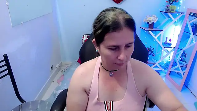 victoria jones online show from 01/17/26, 11:48