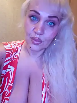 IsabellaBoni online show from 12/19/24, 06:12