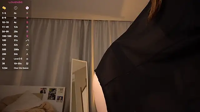 Snapshot of brendacom chatting on 03/14/26, 04:23 brendacom online show from 03/14/26, 04:23