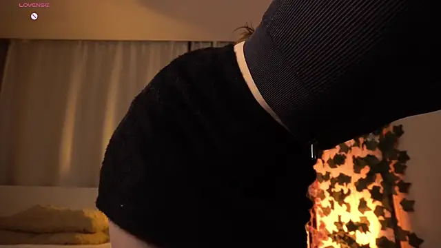 Snapshot of brendacom chatting on 03/28/26, 04:06 brendacom online show from 03/28/26, 04:06