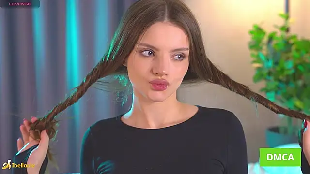 Snapshot of Bellacle chatting on 12/19/25, 07:48 Bellacle online show from 12/19/25, 07:48