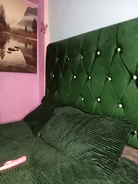 wildnastia online show from 12/09/24, 03:54