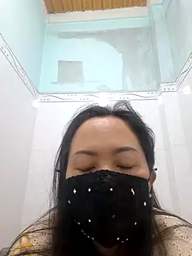 Baby-sexytits18 online show from 03/05/25, 11:05