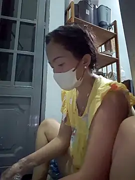 Baby-sexytits18 online show from 09/10/25, 11:43