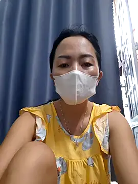 Baby-sexytits18 online show from 09/15/25, 11:27