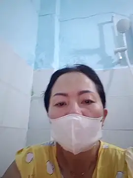 Baby-sexytits18 online show from 09/25/25, 11:19